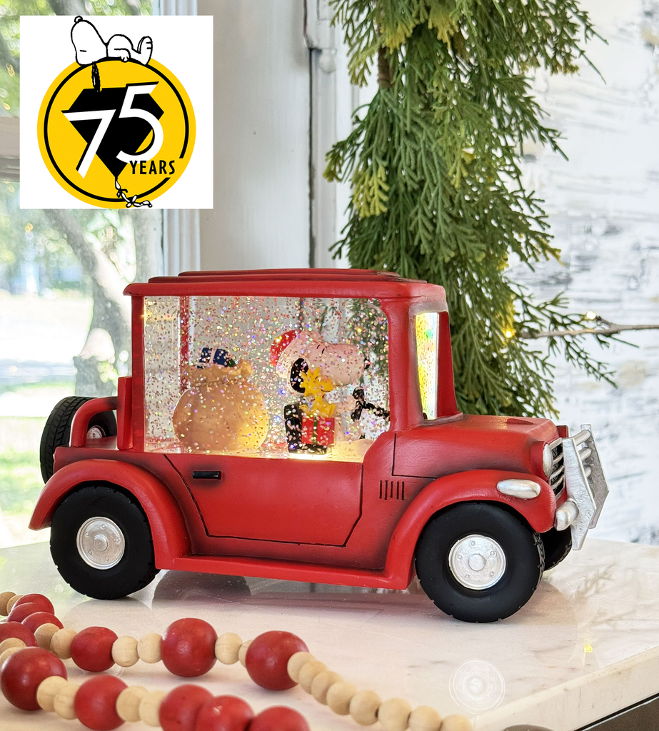 Peanuts Snoopy Snow Globe ATV Red Truck