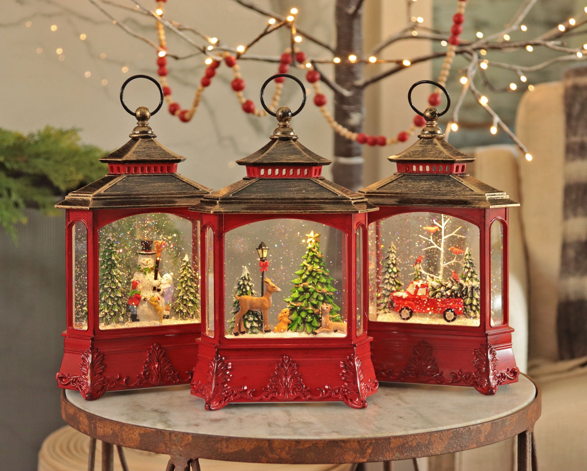 Old-Fashioned Light Up Lantern  Old lanterns, Lanterns decor, Lantern  lights